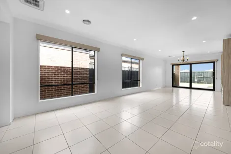 Property photo of 6 Silvan Street Wallan VIC 3756