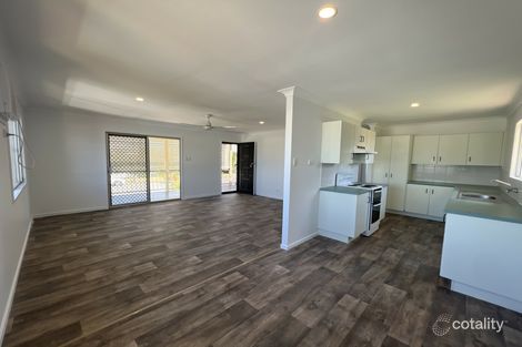 242 Richardson Rd, Park Avenue, QLD 4701