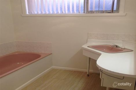 Property photo of 24 Helene Street Ardeer VIC 3022