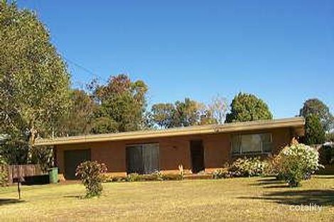 8 Cathro St, Rockville, QLD 4350