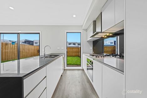 Property photo of 60 Union Street Clyde North VIC 3978
