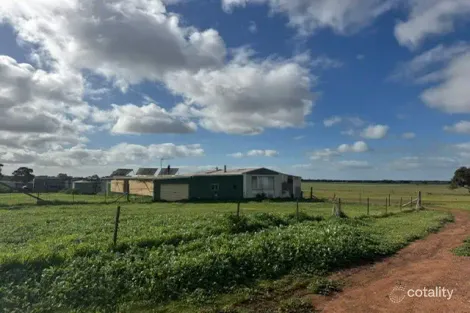 Boort-Wedderburn Rd, Borung, VIC 3518
