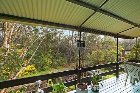 Property photo of 19 Nari Avenue Point Clare NSW 2250