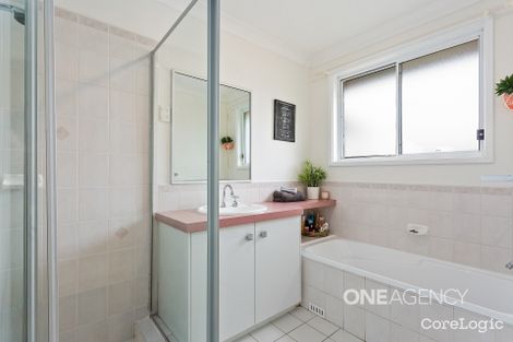 Property photo of 4/6 Macleay Place Albion Park NSW 2527