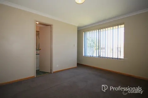 Property photo of 50 Glenfield Drive Australind WA 6233