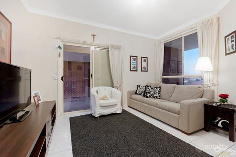 Property photo of 2 Pinto Close Endeavour Hills VIC 3802