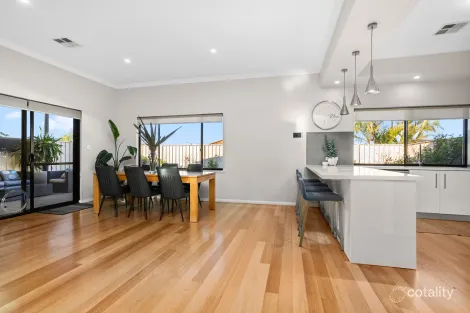 Property photo of 20 Sumich Gardens Coogee WA 6166