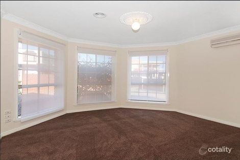 Property photo of 1/10 Military Road Avondale Heights VIC 3034