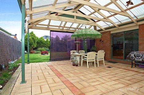 Property photo of 8 Parkside Walk Hoppers Crossing VIC 3029