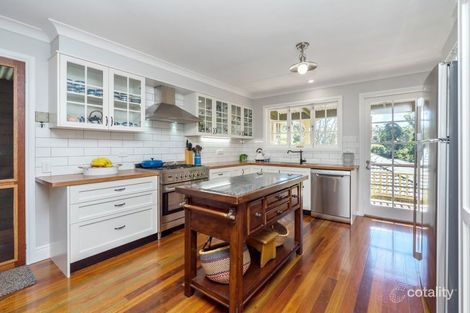Property photo of 8 Huyber Lane Tamborine Mountain QLD 4272