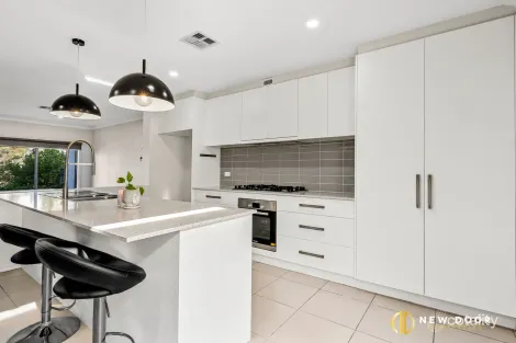 Property photo of 3/155 Plimsoll Drive Casey ACT 2913