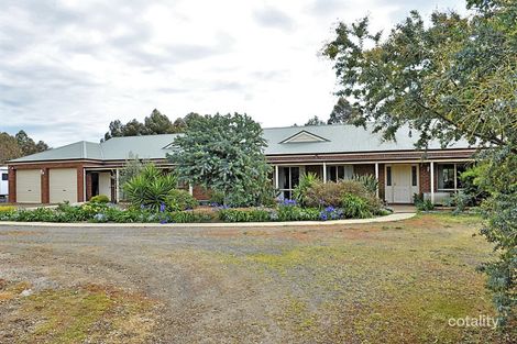 Property photo of 22 Emu Road Shelbourne VIC 3515
