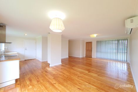 Property photo of 19 Grevillea Drive St Clair NSW 2759