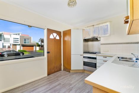 Property photo of 3/12 Beach Drive Woonona NSW 2517