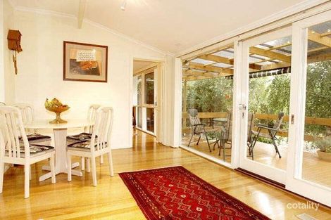 Property photo of 5 Cairnes Crescent Malvern East VIC 3145