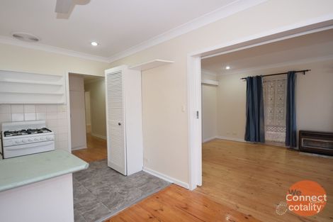 Property photo of 17 Harold Lea Way Hackham SA 5163