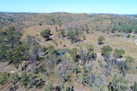 300 Henicke Rd, Machine Creek, QLD 4695