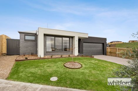 17 Carina Way, Highton, VIC 3216
