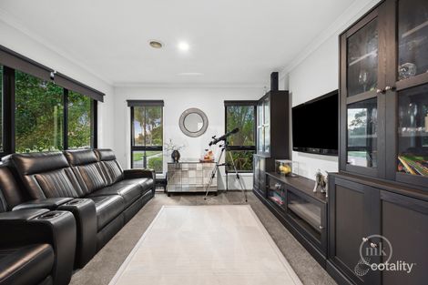 Property photo of 63 Fortress Road Doreen VIC 3754