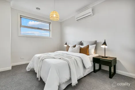 Property photo of 11A Fulham Grove Reservoir VIC 3073