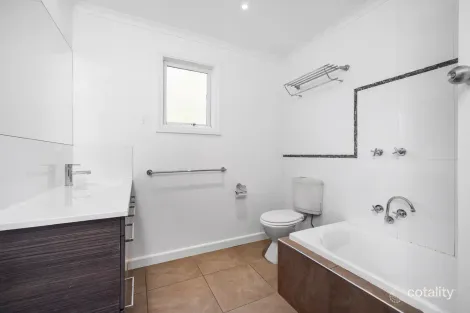 Property photo of 42 Ozone Street Rye VIC 3941