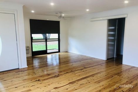 Property photo of 8 Elk Place Cranebrook NSW 2749
