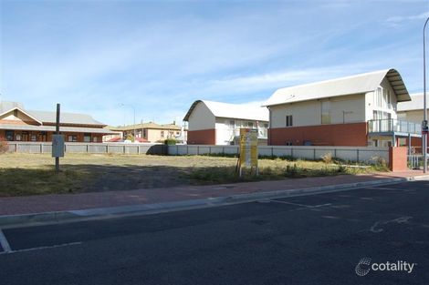 12 Flinders Pde, Victor Harbor, SA 5211