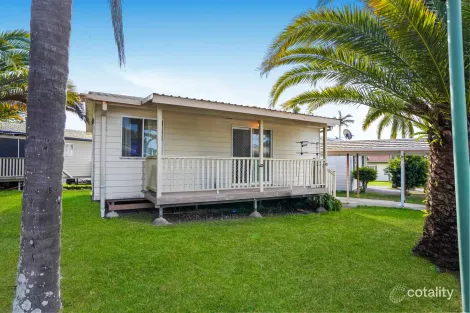 Property photo of 42 Cedar Drive Stapylton QLD 4207