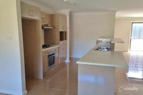 Property photo of 21 Kanuka Drive Ulladulla NSW 2539
