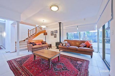 Property photo of 32 Portree Way Ardross WA 6153