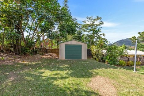 Property photo of 242 Robert Road Bentley Park QLD 4869