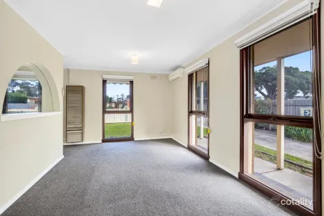 Property photo of 133 Burdoo Drive Grovedale VIC 3216
