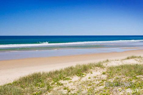 Property photo of 13 Moonbeam Crescent Castaways Beach QLD 4567