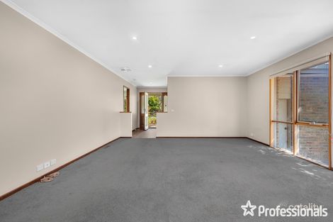 Property photo of 6 Harmony Close Lilydale VIC 3140
