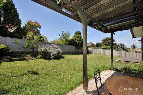 Property photo of 5 Omar Close Illawong NSW 2234