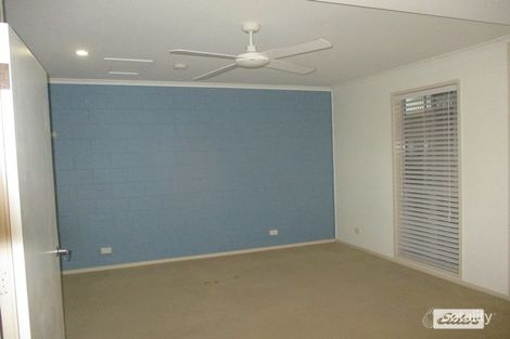 5 Blue Water Rd, Booral, QLD 4655