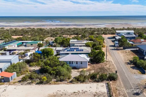 Property photo of 8 Curlew Crescent Thompson Beach SA 5501