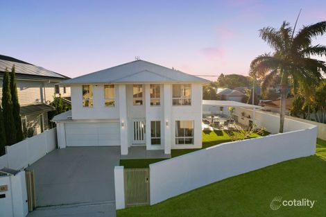 16 Montserrat Ct, Clear Island Waters, QLD 4226