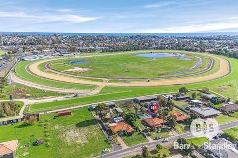 8 Barr Rd, Carey Park, WA 6230