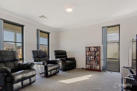 Property photo of 6 Lacrosse Vista Secret Harbour WA 6173