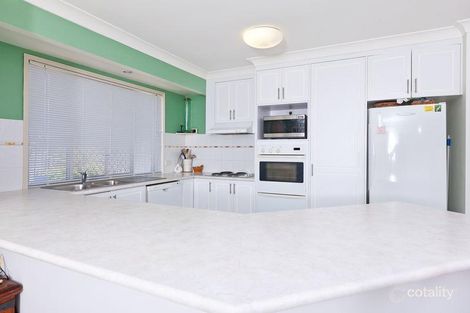 Property photo of 5 Pinelands Circuit Redland Bay QLD 4165