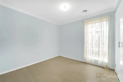 Property photo of 14 Mark Drive Tarneit VIC 3029