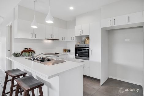 Property photo of 4/2-20 Island View Drive Urangan QLD 4655