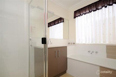 Property photo of 4 Ace Drive Glenvale QLD 4350