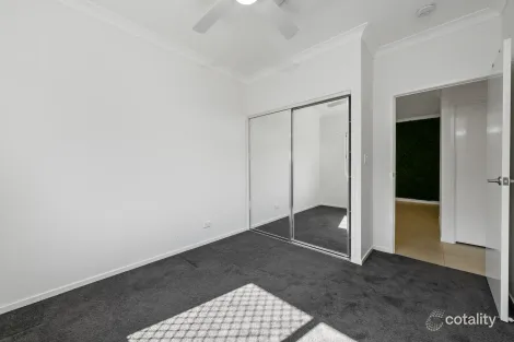 Property photo of 32 Ismaeel Circuit Kuraby QLD 4112
