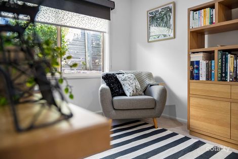 Property photo of 3 Dalmeny Drive Macquarie Hills NSW 2285