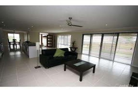 Property photo of 3 Suncrest Court Southside QLD 4570