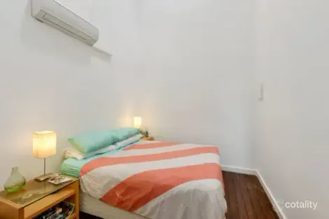 Property photo of 64 Macquarie Street Teneriffe QLD 4005