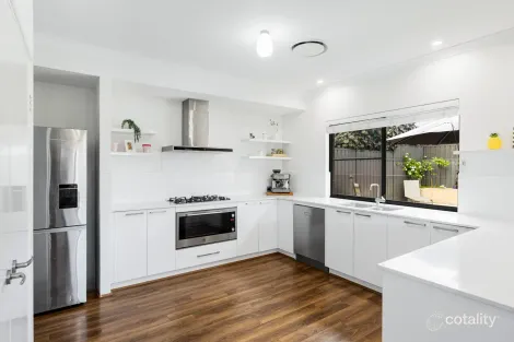 26 West Churchill Ave, Lake Coogee, WA 6166