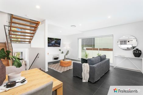 Property photo of 22 Sproule Road Illawong NSW 2234
